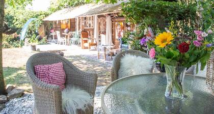 Atelier House With hot tub