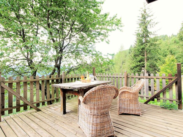 Faház | Külső rész