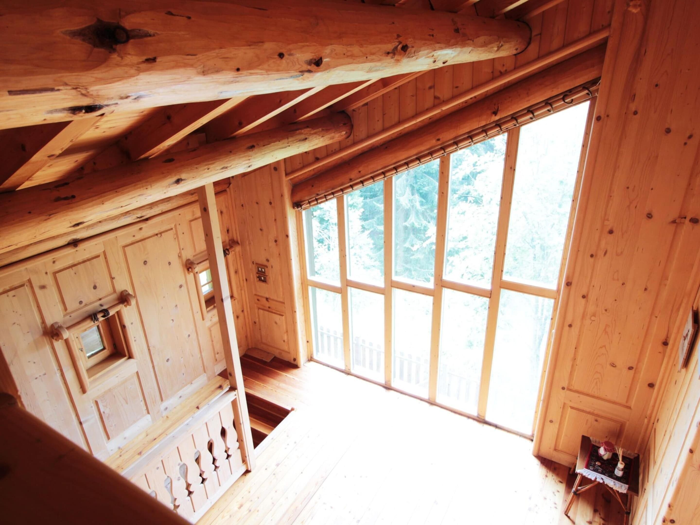 Chalet | 3 bedrooms, individually furnished, iron/ironing board, bed sheets