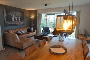 House | Living room