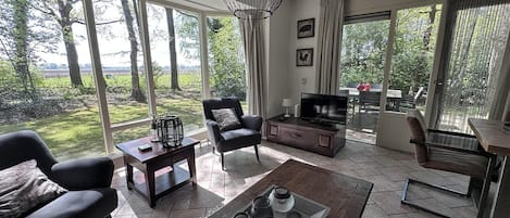 House | Living room