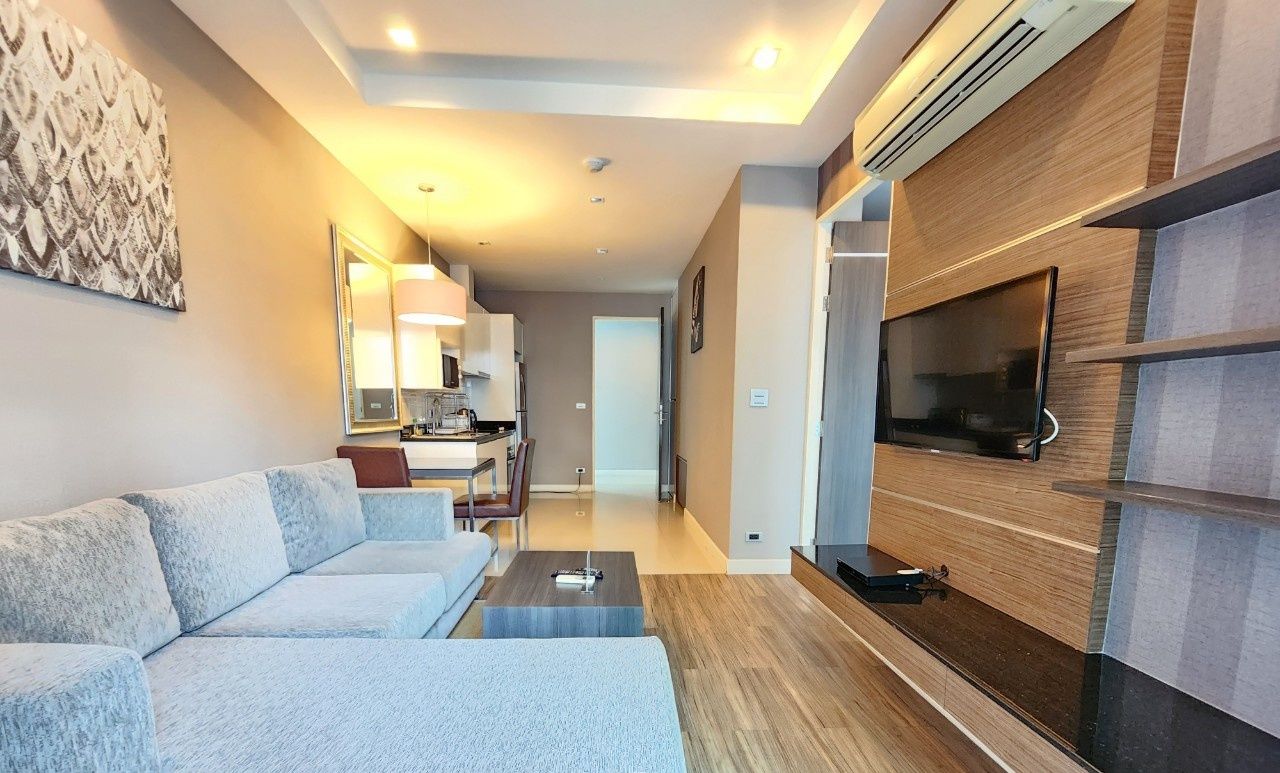 One Bedroom | Ropa de cama de alta calidad, caja fuerte, escritorio y cortinas opacas