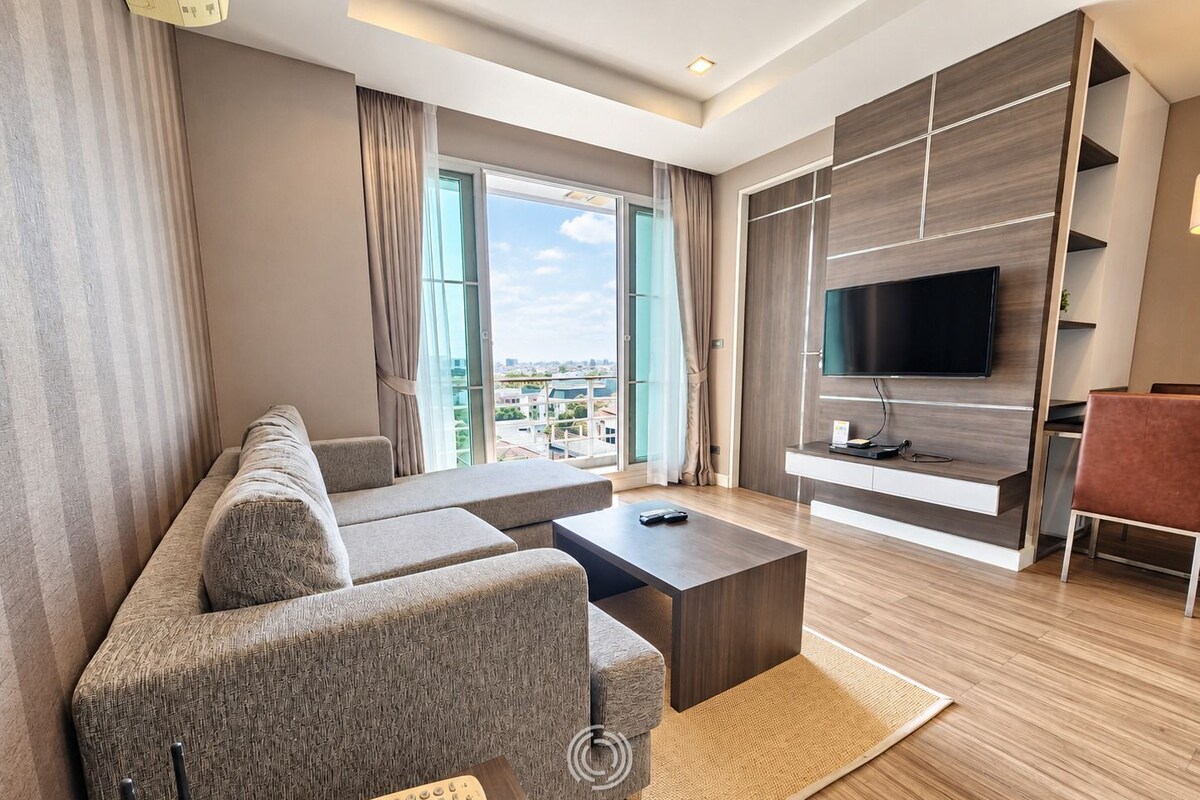 One Bedroom | Living area