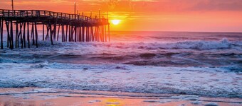 Welcoming Beach House with Private Pool and Hot Tub