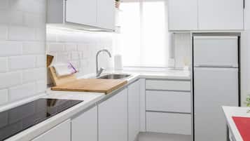 Fridge, microwave, coffee/tea maker