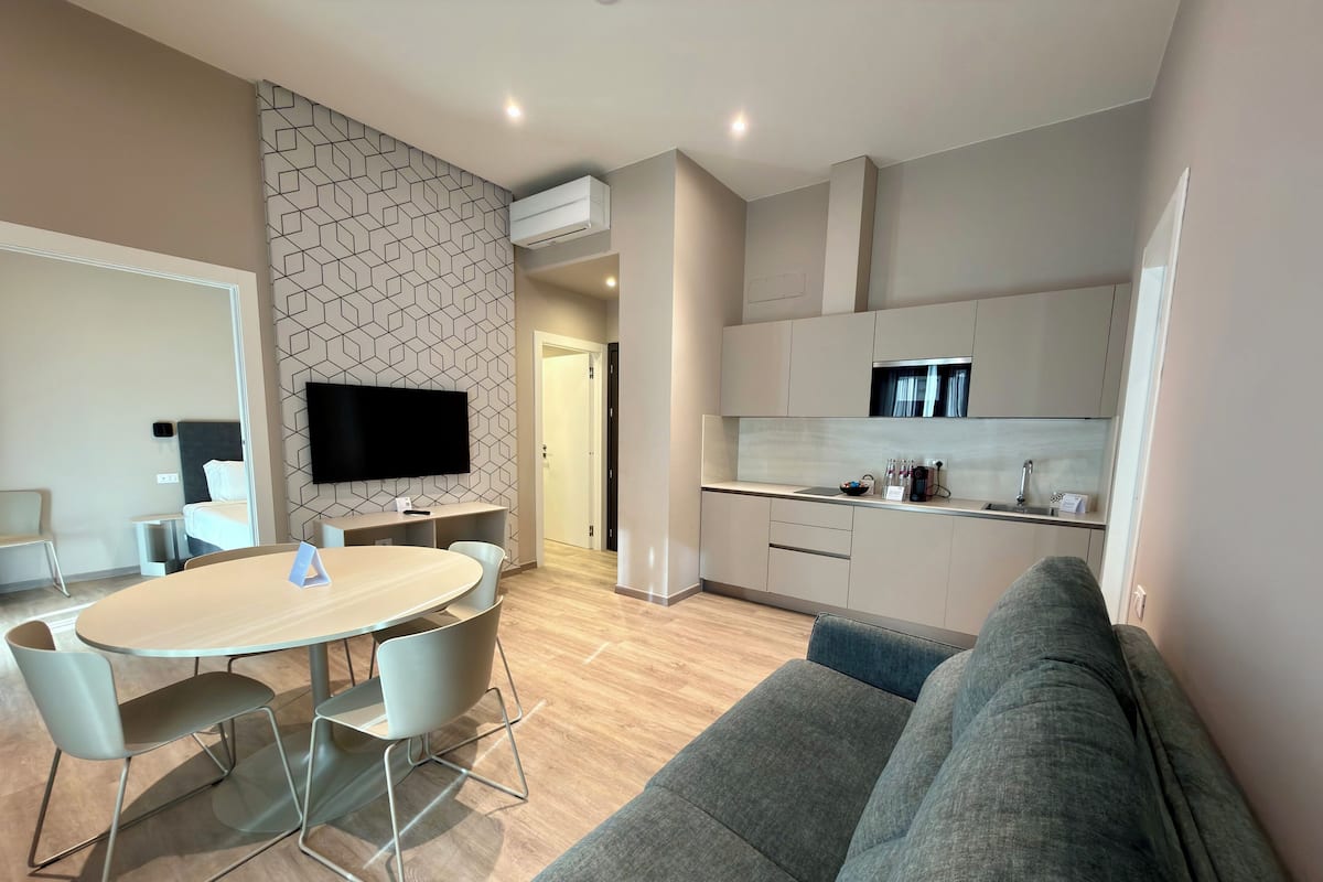 Suite Deluxe, vue ville | Coin séjour