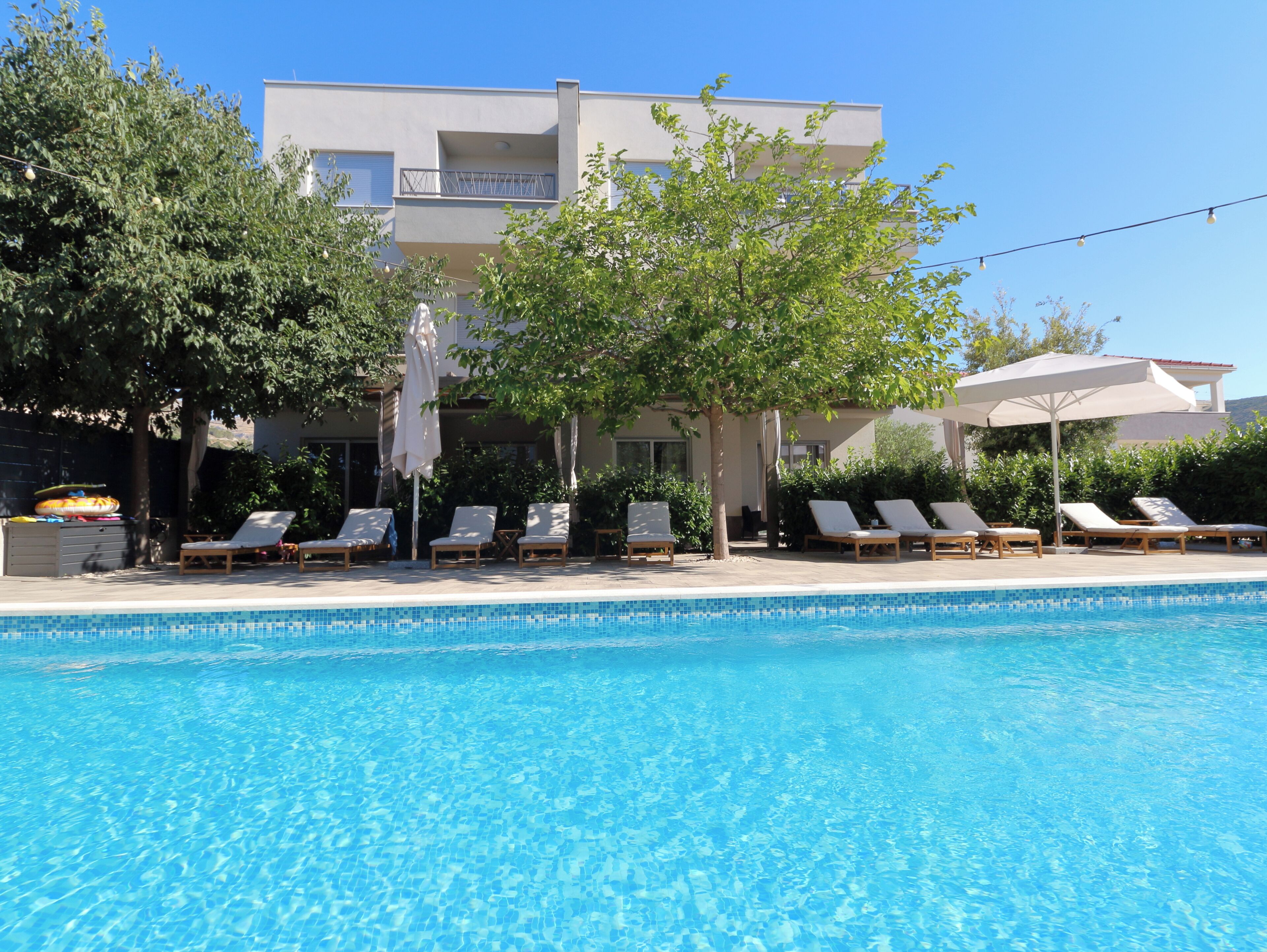 季節性室外泳池