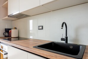 Full-size fridge, oven, stovetop, dishwasher - Villa Ecija (Seget)