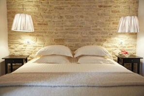 2 bedrooms, iron/ironing board, travel crib, WiFi
