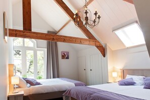 2 slaapkamers, een kluis op de kamer, een strijkplank/strijkijzer