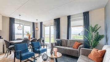 House | Living room
