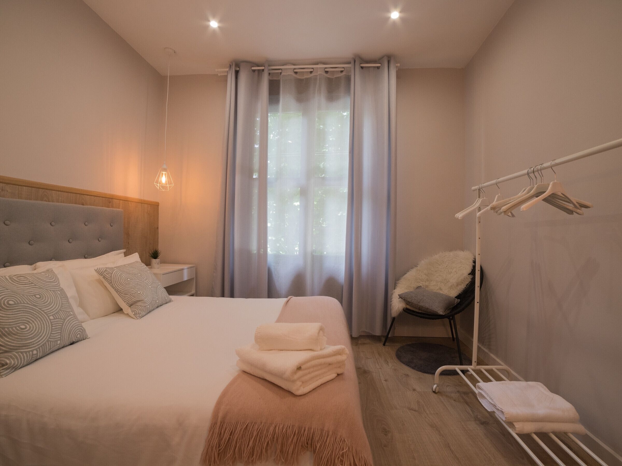 1 bedroom, free WiFi, bed sheets