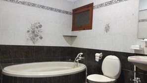 디럭스 더블룸 | 욕실 | 타월