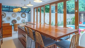 Vila | Cozinha americana privada