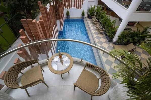 Signature-Zimmer, Balkon, Poolblick | Balkon