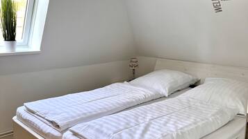 1 bedroom, iron/ironing board, travel crib, free WiFi