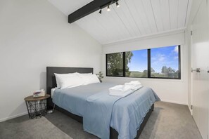 4 bedrooms, iron/ironing board, travel cot, WiFi