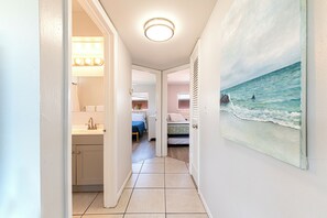 2 bedrooms, iron/ironing board, travel crib, free WiFi