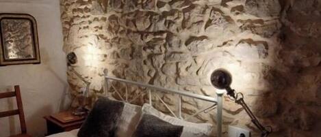 4 多间卧室、WiFi、床单