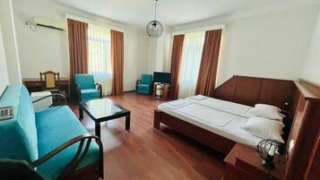 Classic Room | Free WiFi