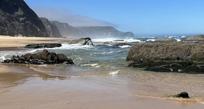 Apartment with pool in a quiet location and beautiful garden