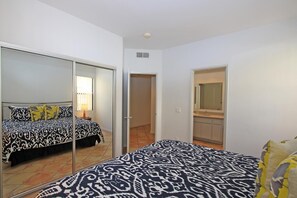 Apartment, Mehrere Betten (VV287 - Palm Valley CC) | 2 Schlafzimmer