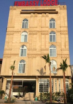 Front of property - Embassy Lodge Motel (Islamabad)