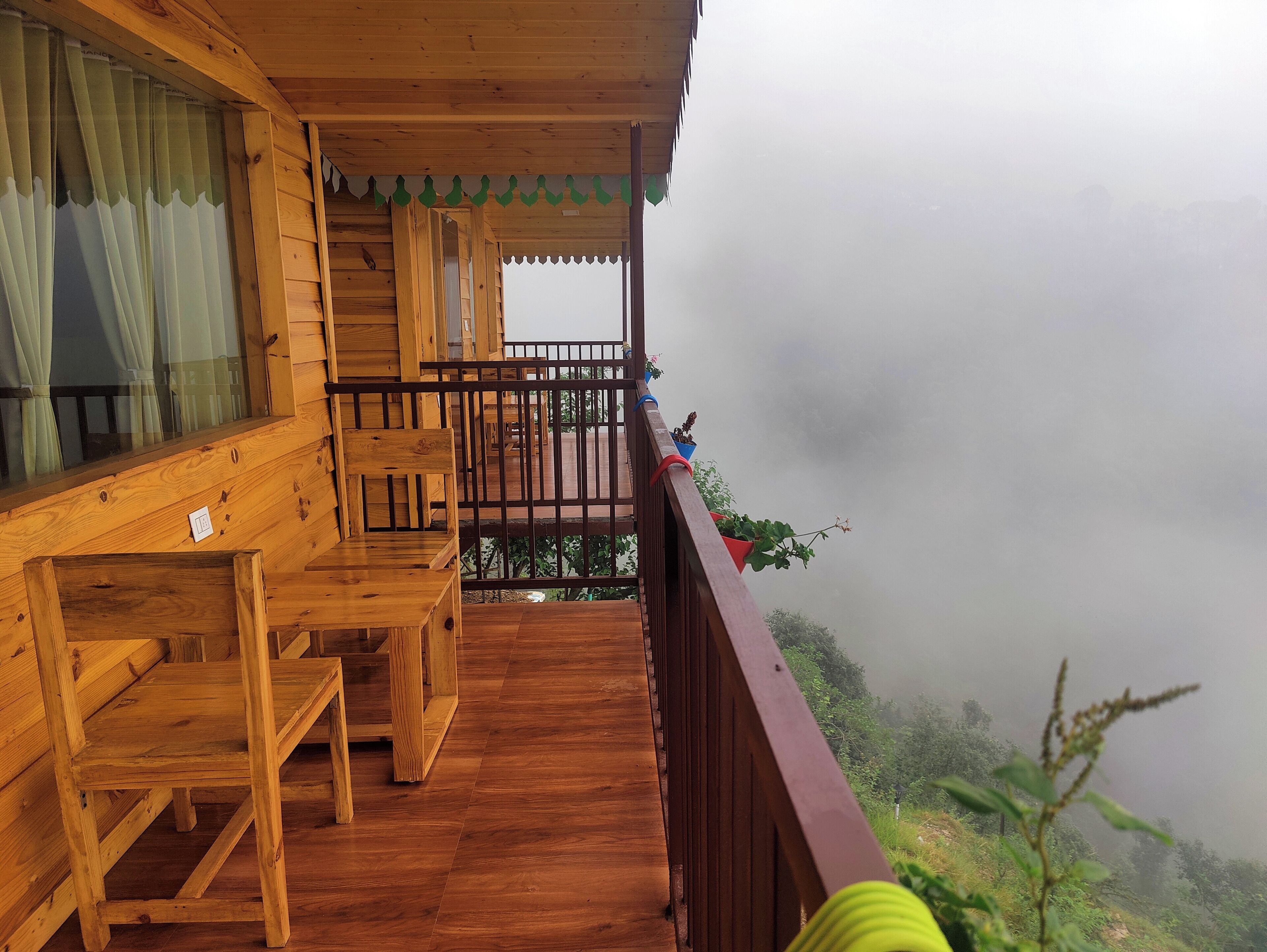 Premium Cottage | Balcony