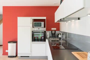 Fridge, microwave, oven, dishwasher - Gîte Coëtquen / 6 persons (QUEVERT)