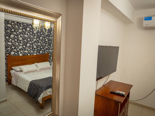 2 bedroom apartment 4/pax