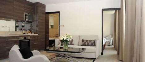 TV connectée, cheminée