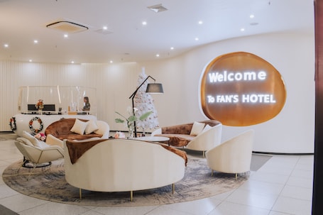 Reception. Fan's Hotel Baybay