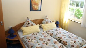 1 室のベッドルーム、WiFi、ベッドシーツ