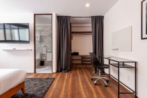 1 bedroom, iron/ironing board, travel crib, WiFi