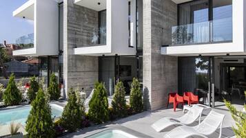 Exclusive Villa | Pool