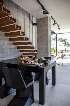 Villa Signature | Ropa de cama de alta calidad, colchones viscoelásticos, caja fuerte