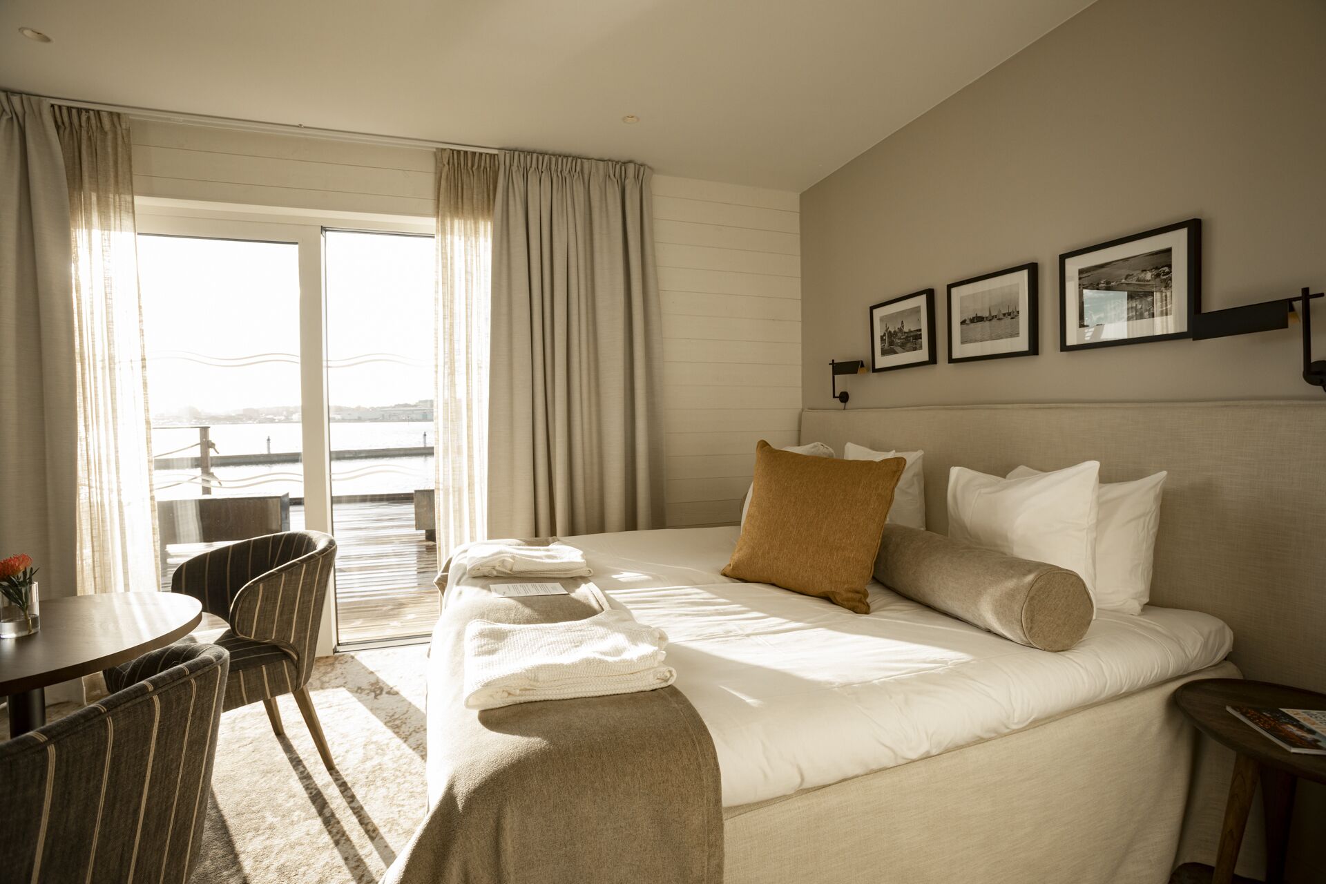 Dubbelrum eller tvåbäddsrum - 2 enkelsängar - tillgång till pool - havsutsikt | Sängtillbehör av högsta kvalitet och bäddmadrasser