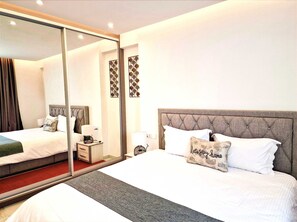 Superior Apartment | 3 bedrooms, hypo-allergenic bedding, in-room safe, desk - Sveltos Residence Suites (Larnaca)