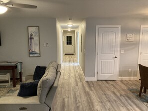 Interior - Centrally located near beaches, restaurants, shopping, major cities and highway. (Old Orchard Beach)