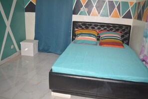 2 bedrooms, bed sheets
