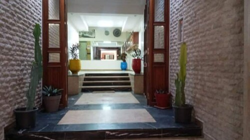 Beautiful spacious 3-room apartment with double living room Near Agdal Station
