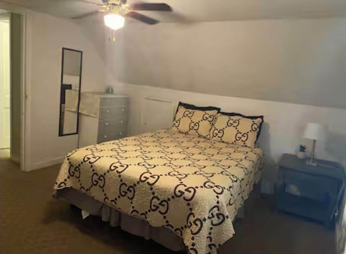 3 habitaciones, tabla de planchar con plancha y wifi gratis 