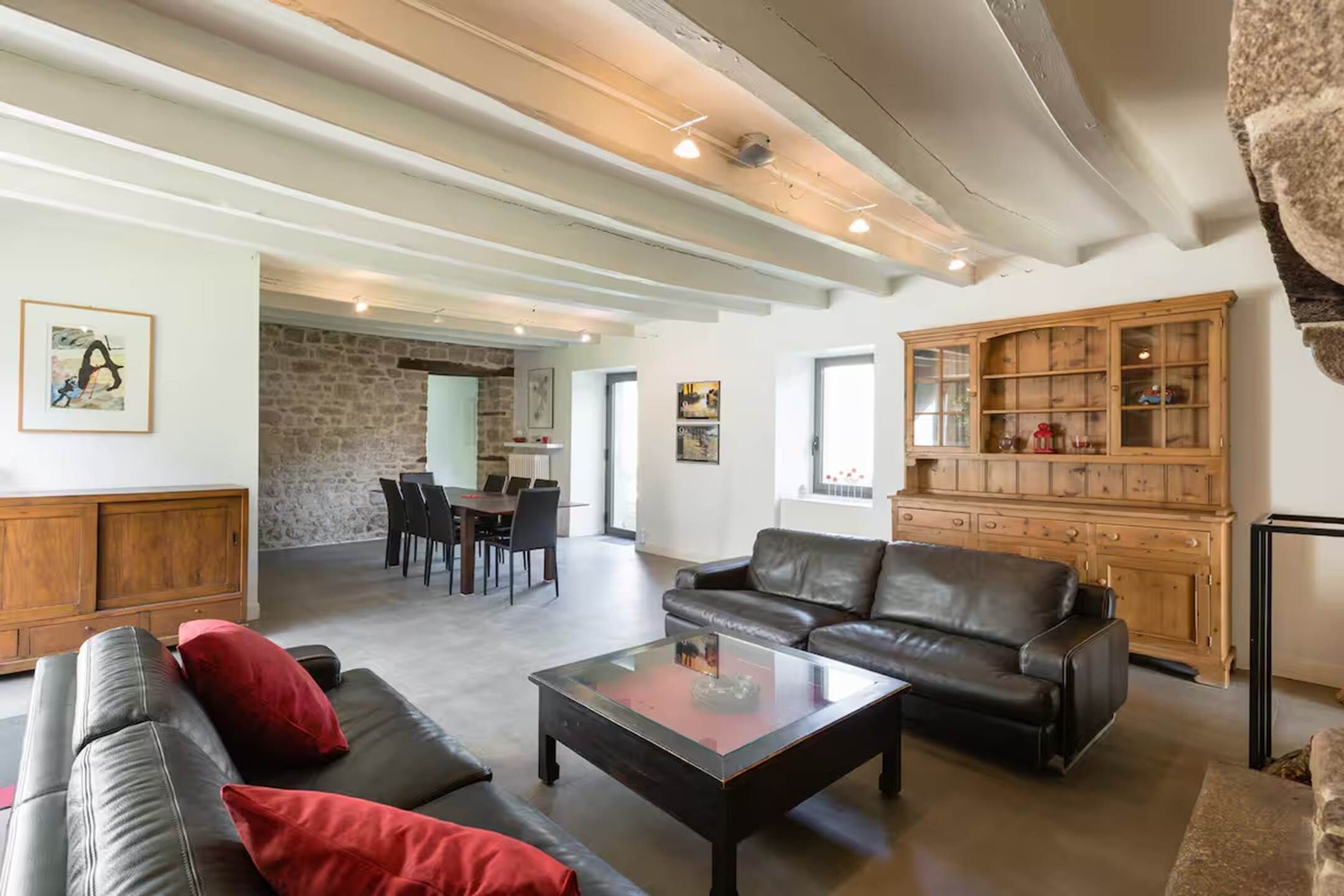 TV, fireplace, DVD player