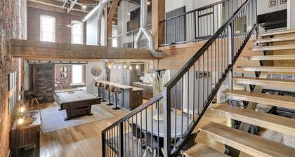 Luxury 3 Bedroom Downtown Penthouse Loft