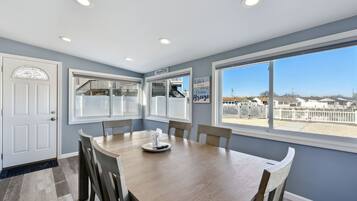 Exclusive House | Dining room
