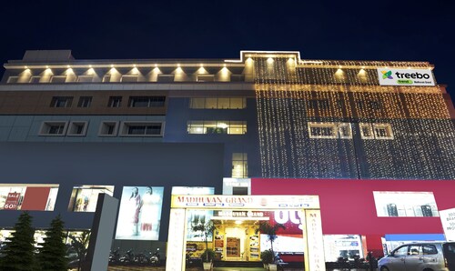 Treebo Madhuvan Grand