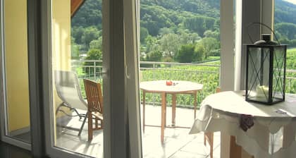 Ferien-Weingut Römerhof -Upper floor
