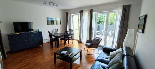 PS2: Helle, renovierte Altbauwohnung in einem Stadtteil im Süden Triers