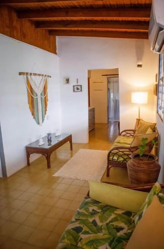 A cozy place to stay walking distance from the beach and Restaurants.