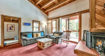 NORTHSTAR RESORT GOLD BEND CONDOMINIUM IN TRUCKEE/LAkE TAHOE!